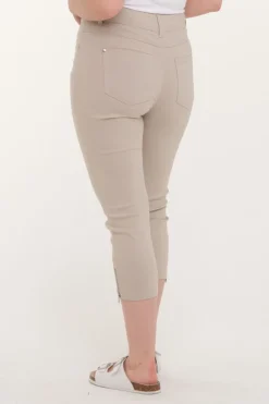 Zavanna Siri bengalin capri Sand Online